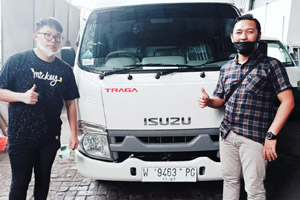 Lakukan Hal Ini Saat Menginspeksi Busi Mobil Kesayangan